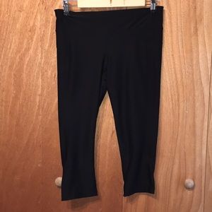 Capri workout pants